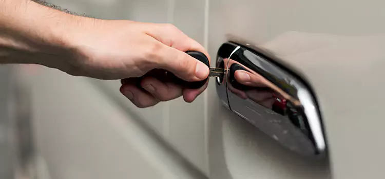 Why Choose Our Auto Locksmith Team in Caledonia, WI?